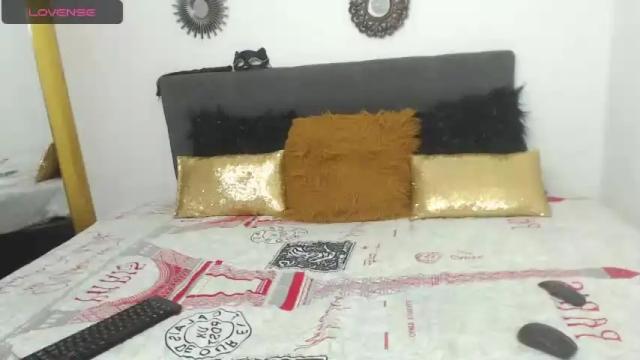 Image 12 of alison__taylor_ Stream on Chaturbate on 20 months ago