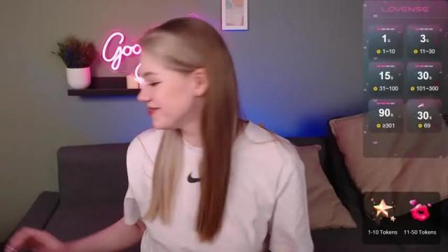 Image 7 of alison_doody Stream on Chaturbate on 16 months ago
