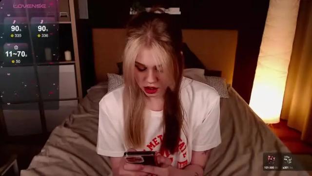 Image 10 of alison_doody Stream on Chaturbate on 16 months ago
