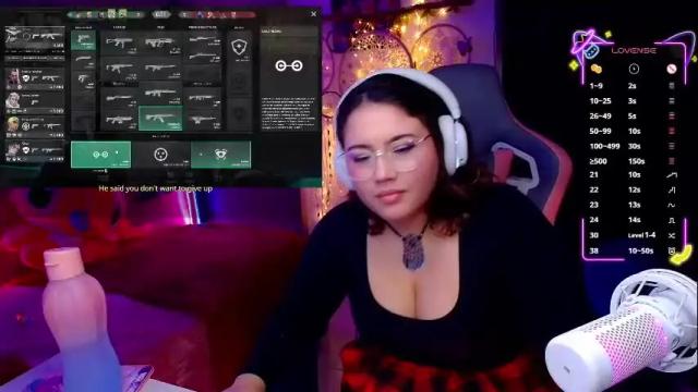 Image 12 of alison_gamer Stream on Chaturbate on 2 months ago