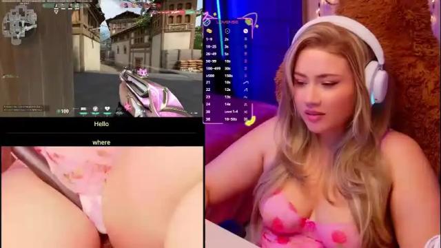 Image 7 of alison_gamer Stream on Chaturbate on 1 month ago