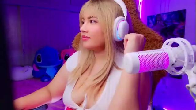 Image 6 of alison_gamer Stream on Chaturbate on 1 month ago