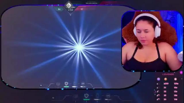 Image 6 of alison_gamer Stream on Chaturbate on 23 days ago