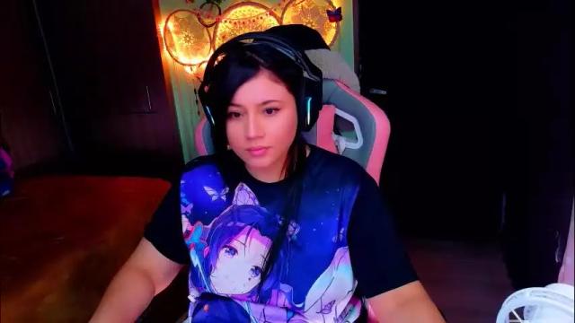Image 3 of alison_gamer Stream on Chaturbate on 1 month ago