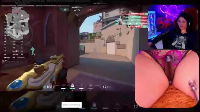 Image 3 of alison_gamer Stream on Chaturbate on 1 month ago