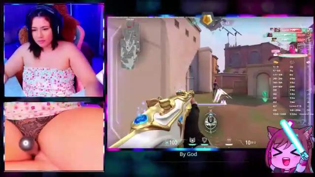 Image 3 of alison_gamer Stream on Chaturbate on 29 days ago