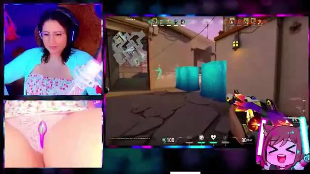 Image 12 of alison_gamer Stream on Chaturbate on 26 days ago