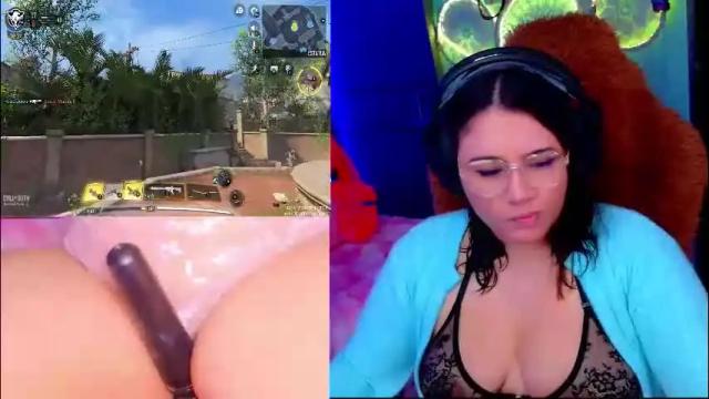 Image 12 of alison_gamer Stream on Chaturbate on 3 days ago