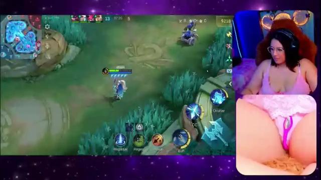 Image 2 of alison_gamer Stream on Chaturbate on 2 days ago