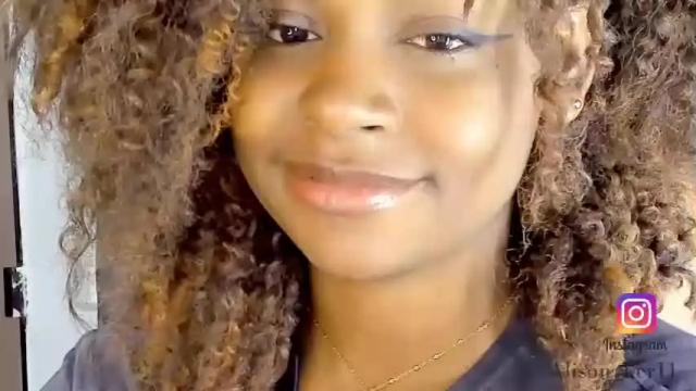 Image 10 of alison_ker Stream on Chaturbate on 13 months ago