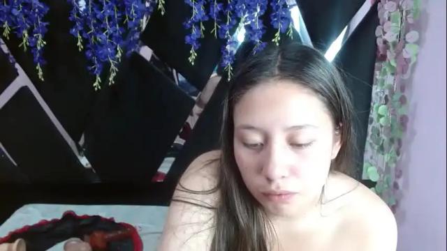 Image 10 of alison_maiker Stream on Chaturbate on 29 days ago
