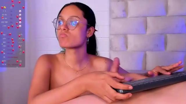 Image 6 of alison_matt Stream on Chaturbate on 19 months ago