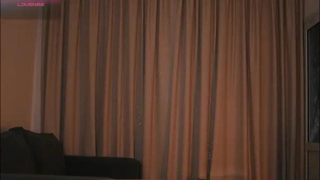 Image 3 of alison_miller9 Stream on Chaturbate on 22 days ago