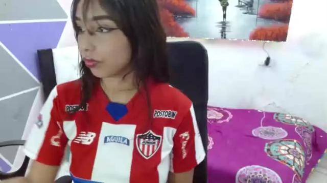Image 6 of alison_miller_cute Stream on Chaturbate on 19 months ago