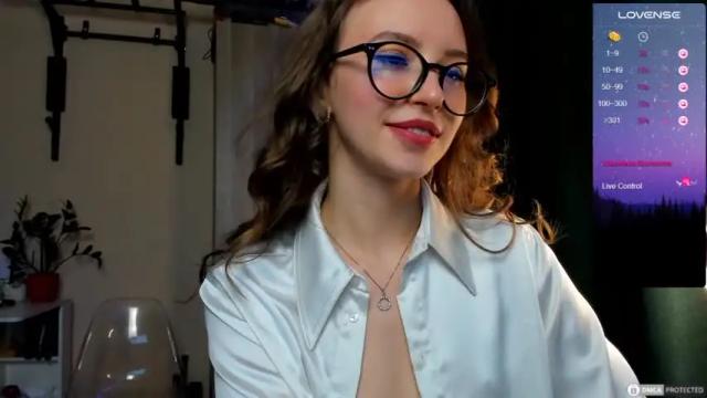 Image 10 of alison_misenstein Stream on Chaturbate on 16 months ago