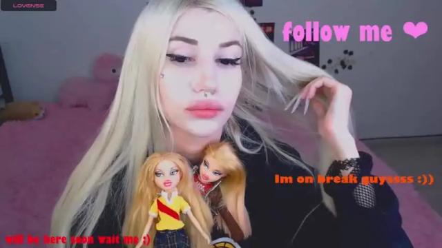 Image 10 of alison_moonlight Stream on Chaturbate on 13 months ago