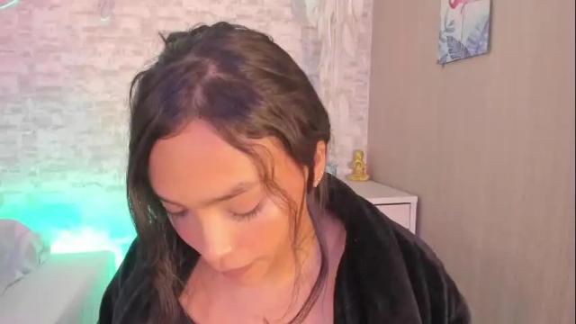 Image 10 of alison_torres Stream on Chaturbate on 7 months ago