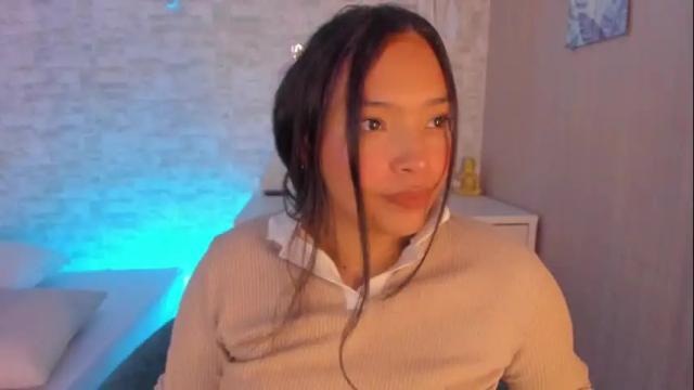 Image 3 of alison_torres Stream on Chaturbate on 7 months ago