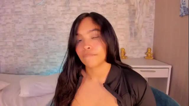 Image 10 of alison_torres Stream on Chaturbate on 7 months ago