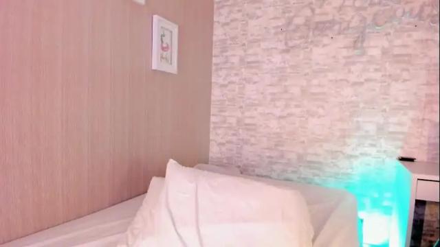 Image 12 of alison_torres Stream on Chaturbate on 5 months ago