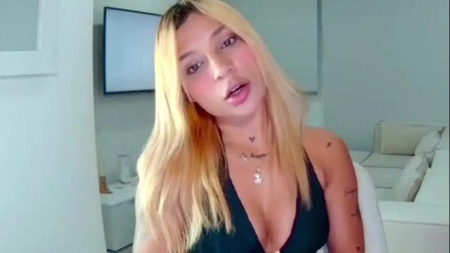 Image 3 of alisondiaz_ Stream on Chaturbate on 7 months ago