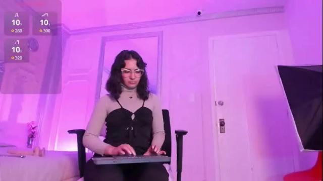 Image 2 of alisonfishert Stream on Chaturbate on 1 month ago