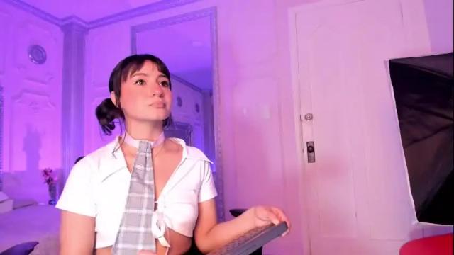 Image 6 of alisonfishert Stream on Chaturbate on 2 months ago