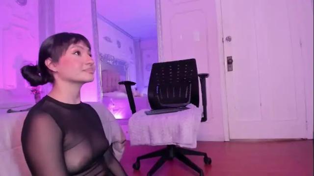 Image 4 of alisonfishert Stream on Chaturbate on 1 month ago