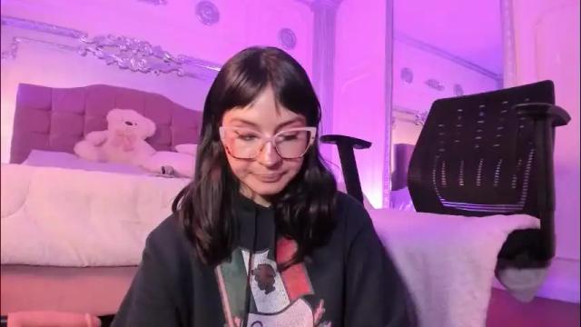 Image 11 of alisonfishert Stream on Chaturbate on 1 month ago