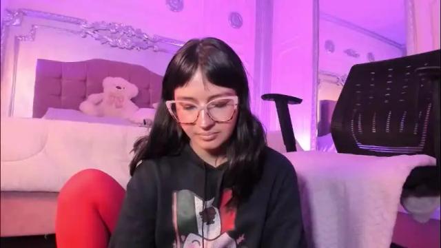 Image 12 of alisonfishert Stream on Chaturbate on 1 month ago