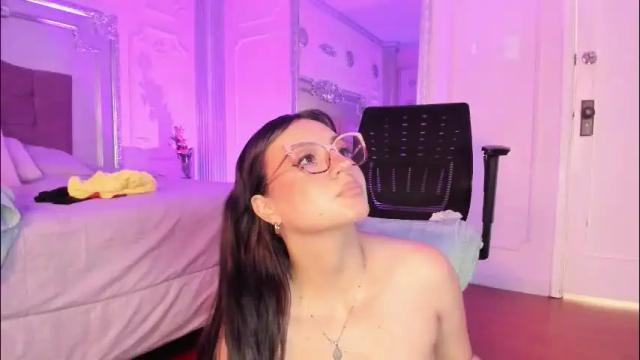 Image 6 of alisonfishert Stream on Chaturbate on 14 days ago