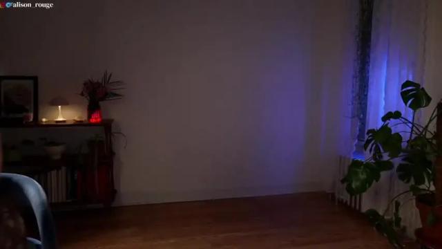 Image 8 of alisonrouge Stream on Chaturbate on 14 months ago