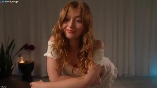 Image 3 of alisonrouge Stream on Chaturbate on 28 days ago