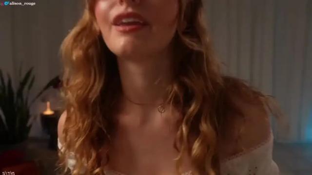 Image 6 of alisonrouge Stream on Chaturbate on 28 days ago