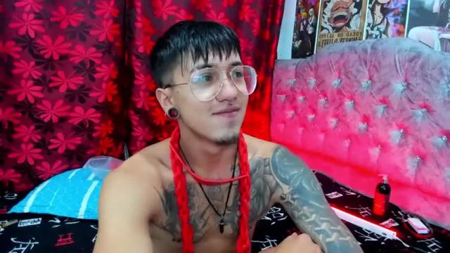 Image 10 of aliss_and_hardin Stream on Chaturbate on 17 months ago