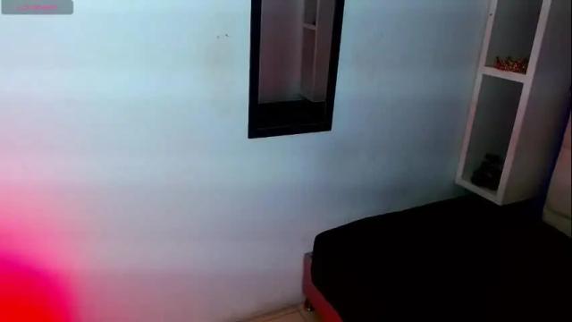 Image 10 of aliss_diiaz Stream on Chaturbate on 5 days ago