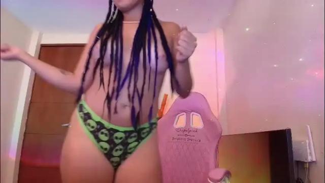 Image 4 of alissa_grey2 Stream on Chaturbate on 1 month ago