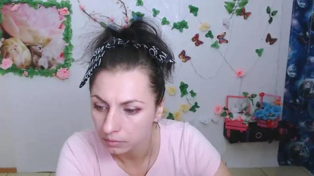 Image 2 of alissa_m_ Stream on Chaturbate on 14 months ago