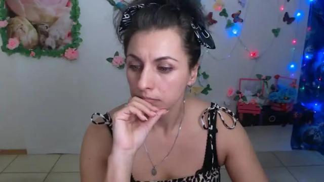 Image 2 of alissa_m_ Stream on Chaturbate on 14 months ago