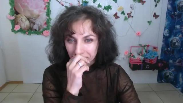 Image 2 of alissa_m_ Stream on Chaturbate on 13 months ago