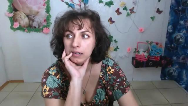 Image 2 of alissa_m_ Stream on Chaturbate on 21 months ago