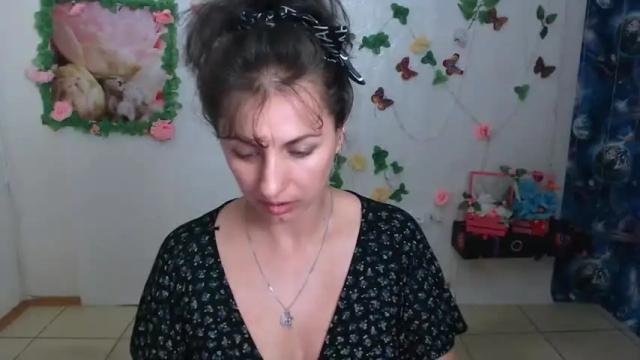Image 3 of alissa_m_ Stream on Chaturbate on 12 months ago