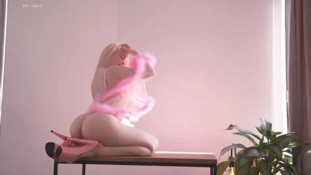 Thumbnail 3, alissa_wxw's Stream at Chaturbate, 1 month ago
