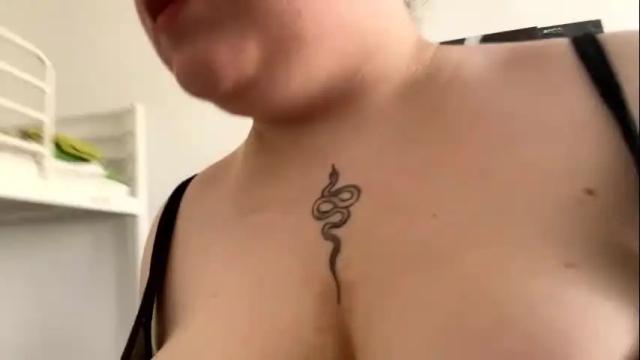 Image 12 of alissia_g Stream on Chaturbate on 15 days ago