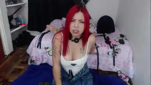 Image 3 of alissia_kent99 Stream on Chaturbate on 1 month ago