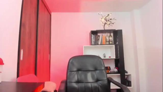 Image 6 of alissia_viera Stream on Chaturbate on 3 months ago
