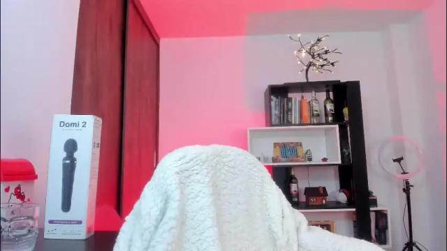 Image 7 of alissia_viera Stream on Chaturbate on 2 months ago