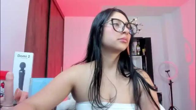 Image 6 of alissia_viera Stream on Chaturbate on 2 months ago