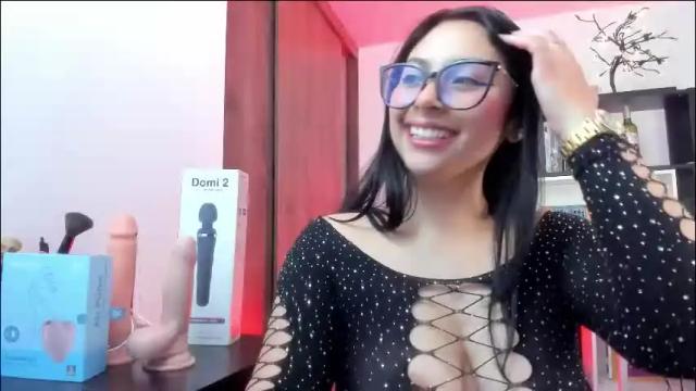 Image 10 of alissia_viera Stream on Chaturbate on 2 months ago