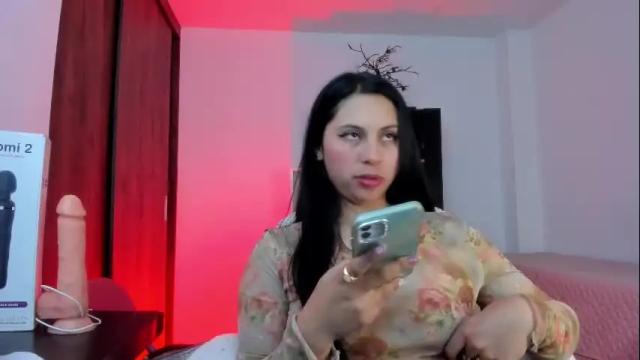 Image 11 of alissia_viera Stream on Chaturbate on 1 month ago